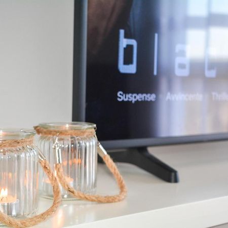 Chiara Lovely Apartment ティラナ エクステリア 写真