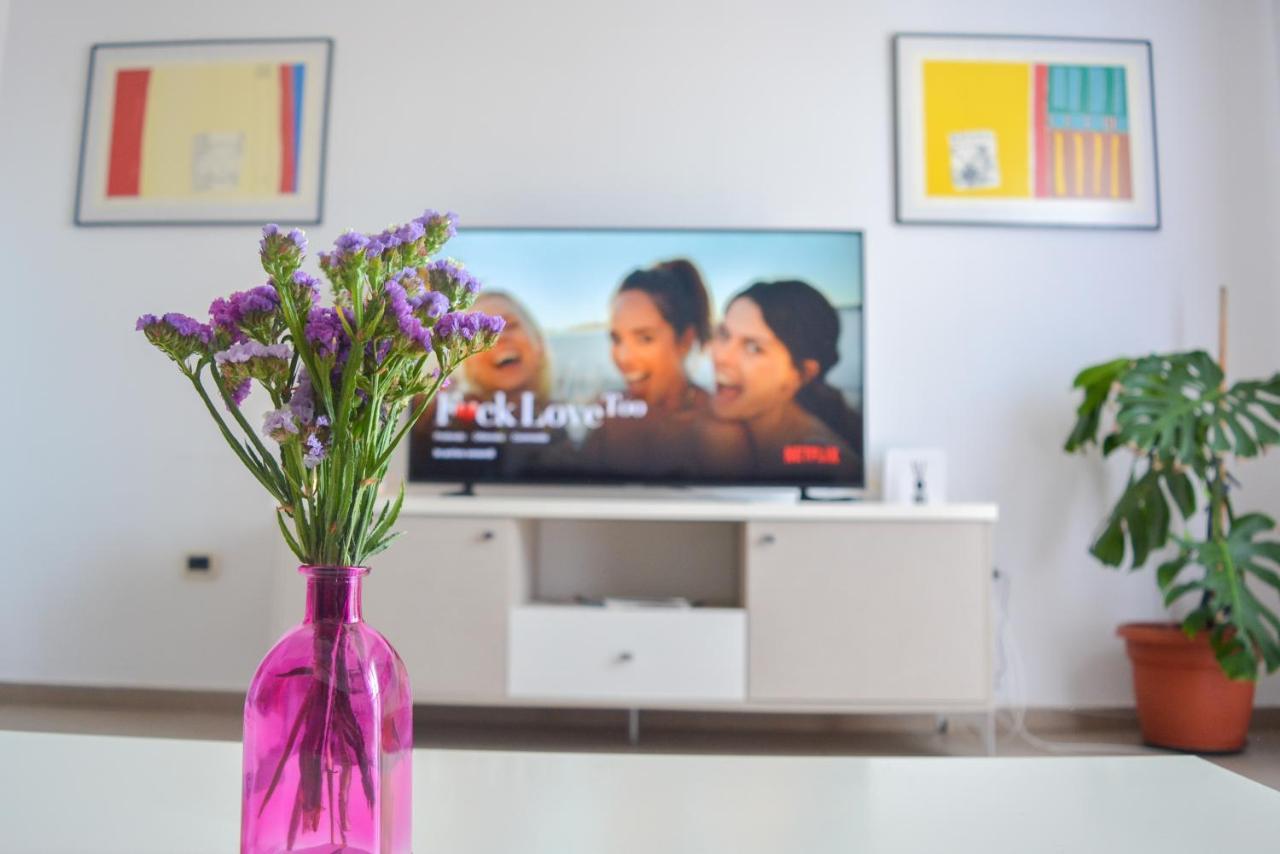Chiara Lovely Apartment ティラナ エクステリア 写真